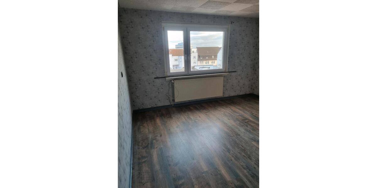 Etagenwohnung Völklingen - 2.5 Zimmer, 65 m&sup2;, 450&euro; | Angebot:25792550