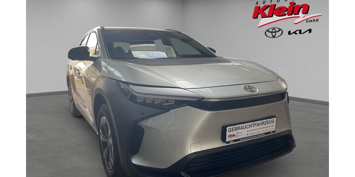 Toyota bZ4X 7.818 km 34.990 &euro; Saarlouis 66740