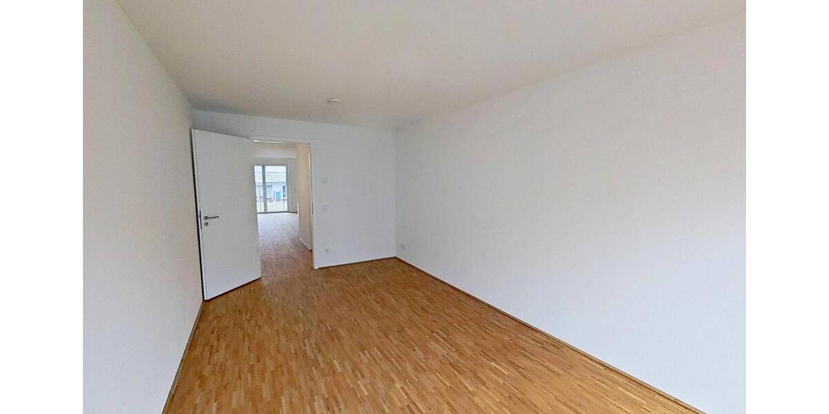 Etagenwohnung Saarbrücken - 3 Zimmer, 103 m&sup2;, 1.350&euro; | Angebot:25543578