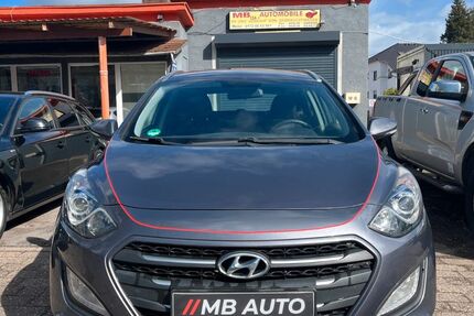 Hyundai i30 175.000 km 2.950 &euro; Saarwellingen 66793