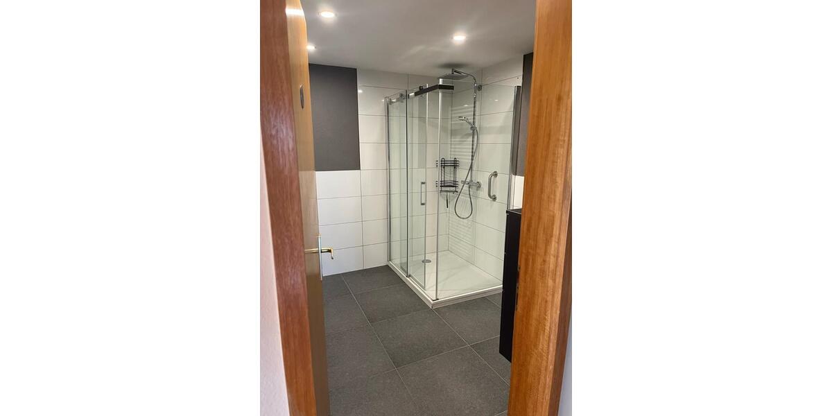 Dachgeschoßwohnung Saarwellingen - 2 Zimmer, 103 m&sup2;, 650&euro; | Angebot:24875826