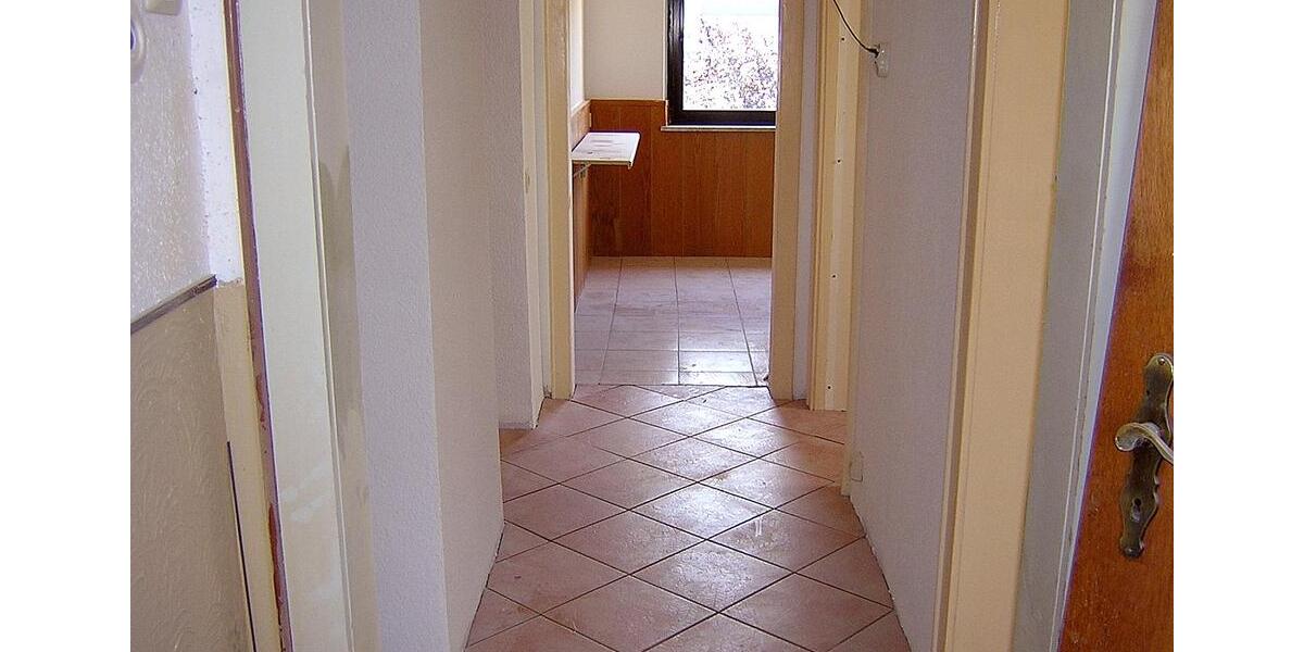 Dachgeschoßwohnung Saarbrücken St. Arnual - 2 Zimmer, 54 m&sup2;, 392&euro; | Angebot:25960925