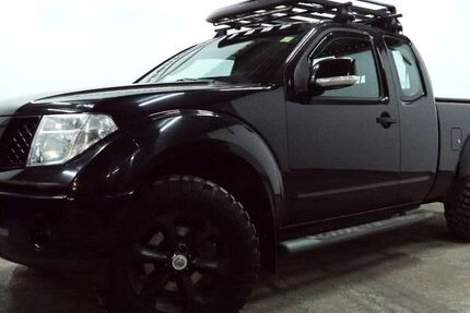 Nissan Navara 158.915 km 12.999 &euro; Völklingen 66333