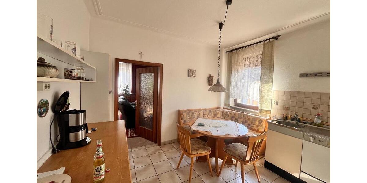 Einfamilienhaus Sankt Ingbert - 9 Zimmer, 219 m&sup2;, 285.000&euro; | Angebot:26992219