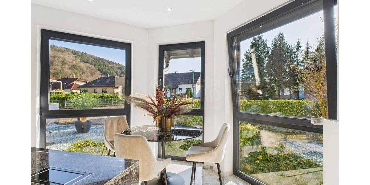 Luxuswohnung in Kirkel-Neuhäusel - Garten, Terrasse, 2 Bäder, 2 Nutzräume - Etagenwohnung Kirkel Kirkel-Neuhäusel | Angebot:26120750