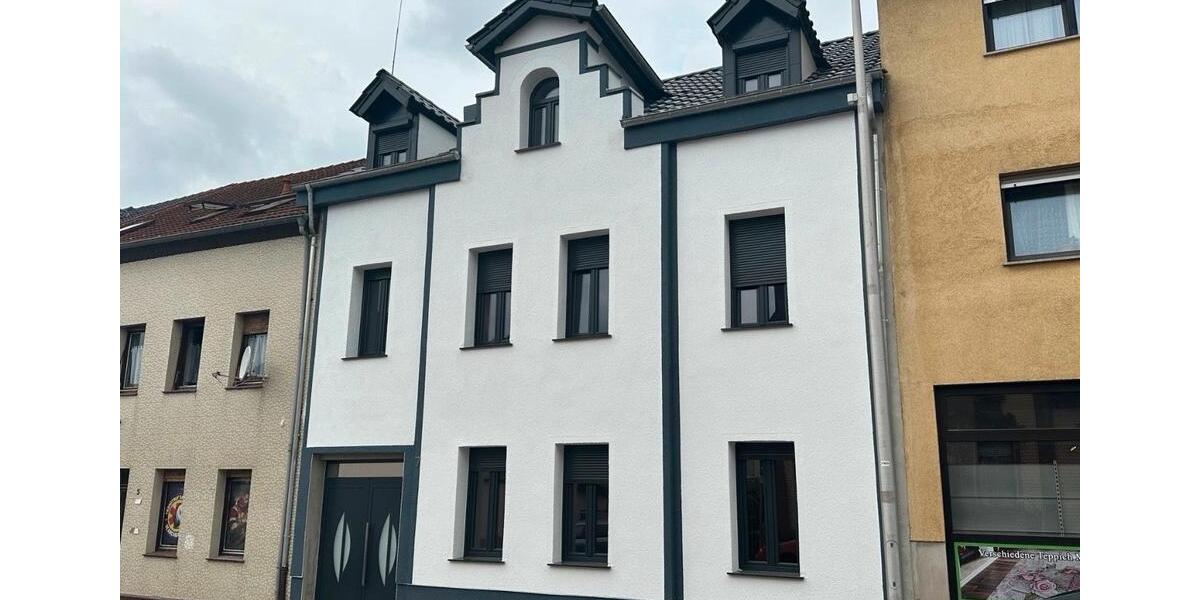 Einfamilienhaus Völklingen - 10 Zimmer, 10 m&sup2;, 325.000&euro; | Angebot:24996718