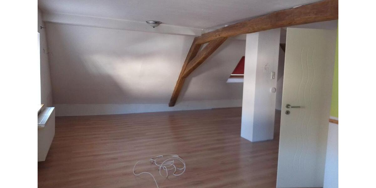 Etagenwohnung Ottweiler - 2 Zimmer, 110 m&sup2;, 650&euro; | Angebot:25591194