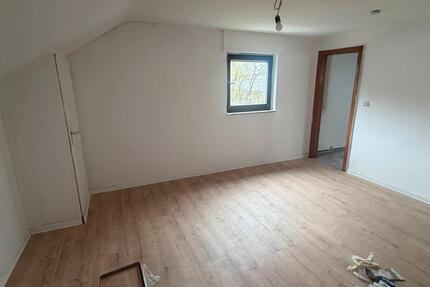 Wohnung Saarbrücken Malstatt - 2 Zimmer, 63 m&sup2;, 550&euro; | Angebot:25942081