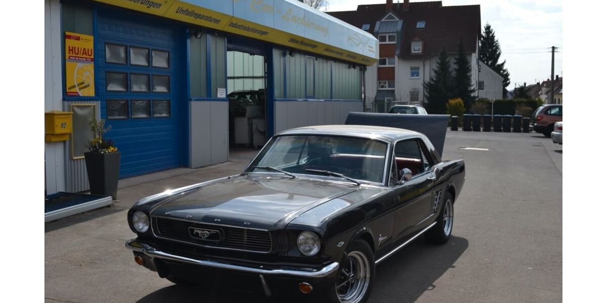 Ford Mustang 4.057 km 55.000 &euro; Bexbach 66450