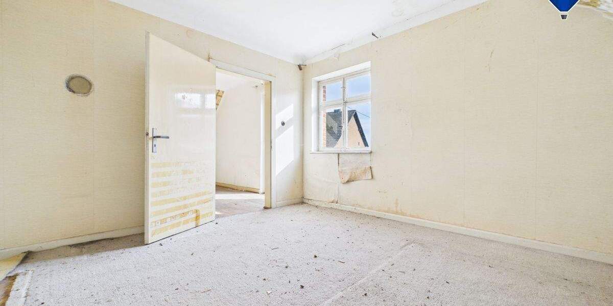 Einfamilienhaus Blieskastel / Ballweiler Wecklingen - 1 Zimmer, 210 m&sup2;, 95.000&euro; | Angebot:25819119