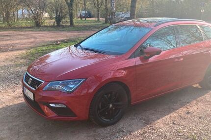 Seat Leon 71.000 km 16.900 &euro; Völklingen 66333