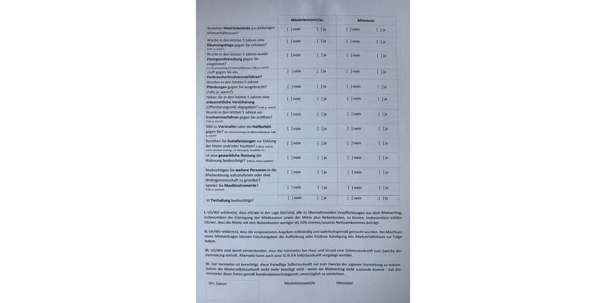 Etagenwohnung Saarbrücken Neue Bremm - 3 Zimmer, 93 m&sup2;, 920&euro; | Angebot:24753778