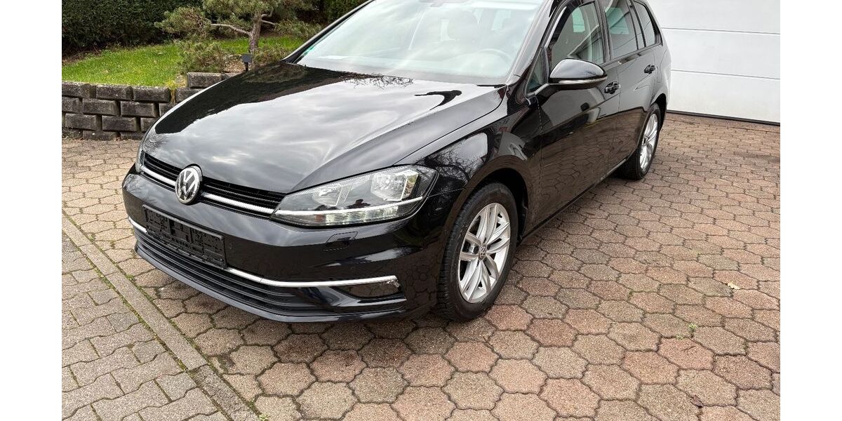 VW Golf 131.795 km 13.950 &euro; Bliesen (St. Wendel) 66606