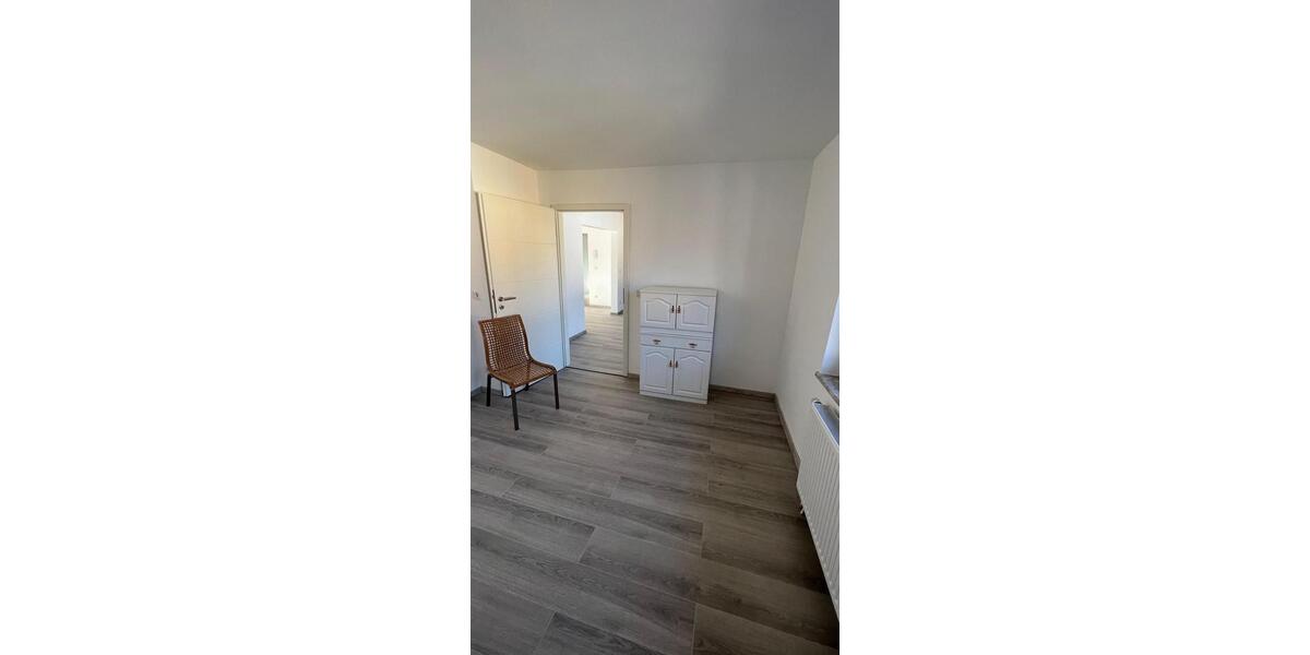 Mehrfamilienhaus, Wohnhaus Püttlingen - 8 Zimmer, 185 m&sup2;, 429.000&euro; | Angebot:26039301