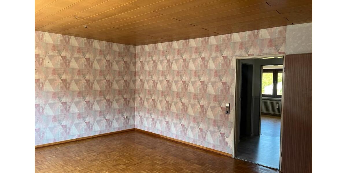 Doppelhaushälfte Völklingen - 4 Zimmer, 90 m&sup2;, 85.000&euro; | Angebot:25636890