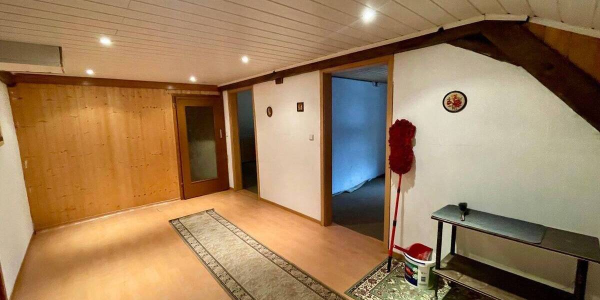 Einfamilienhaus Großrosseln Emmersweiler - 5 Zimmer, 120 m&sup2;, 125.000&euro; | Angebot:25673586