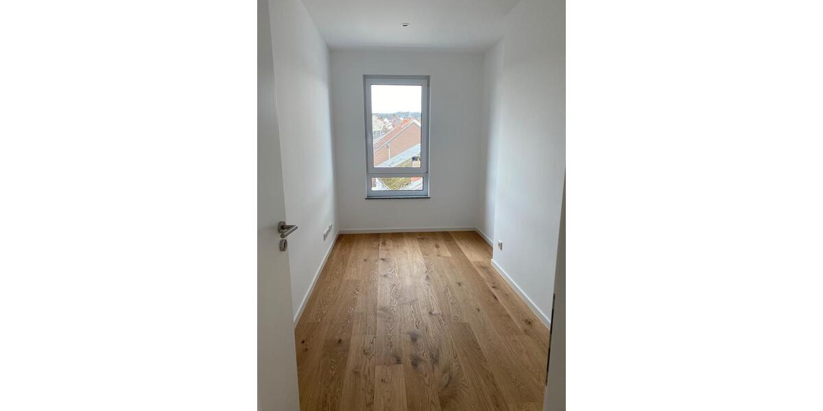 Einfamilienhaus Heusweiler - 3 Zimmer, 88 m&sup2;, 1.350&euro; | Angebot:26579925