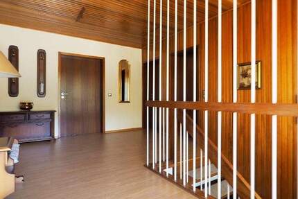 Haus Niederlinxweiler Niederlinxweiler - 5 Zimmer, 171 m&sup2;, 199.000&euro; | Angebot:25675557