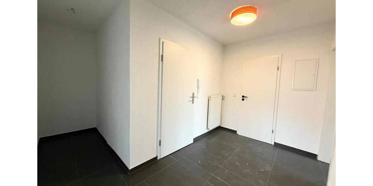 Etagenwohnung Wadgassen - 2.5 Zimmer, 65 m&sup2;, 600&euro; | Angebot:25324027
