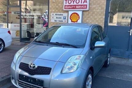 Toyota Yaris 174.000 km 2.499 &euro; Neunkirchen/Wellesweiler 66539