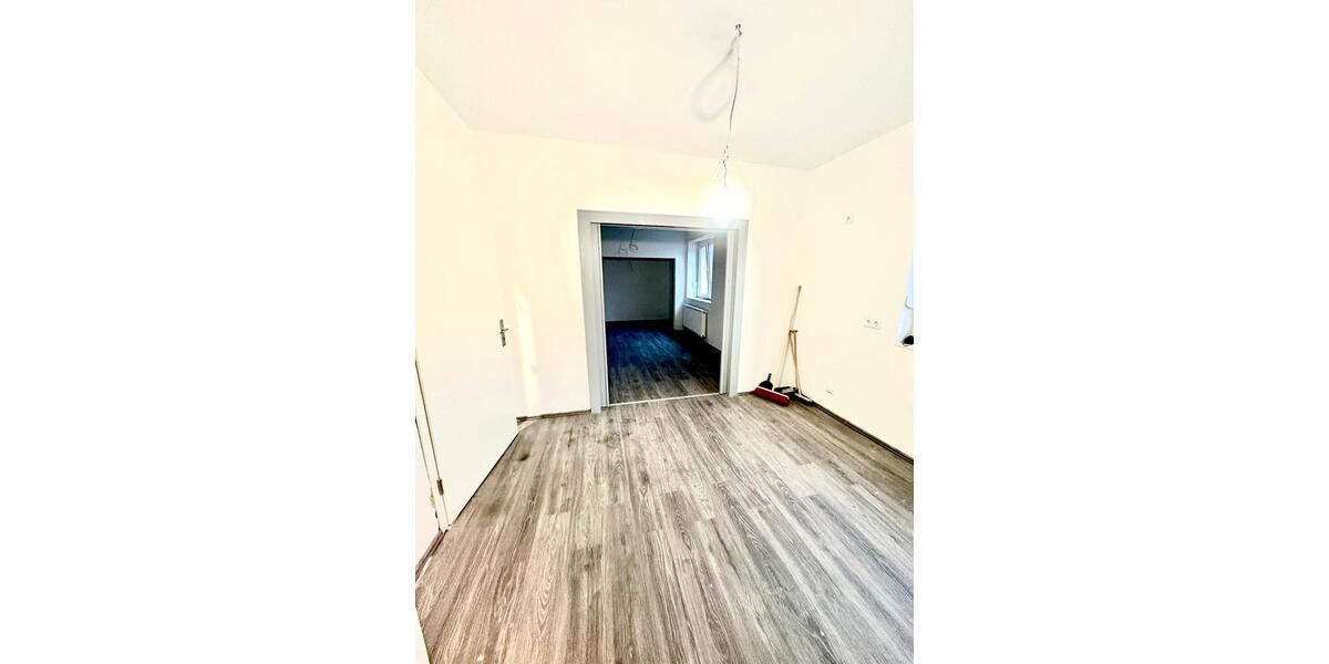 Erdgeschoßwohnung Völklingen - 1.5 Zimmer, 40 m&sup2;, 420&euro; | Angebot:22457734