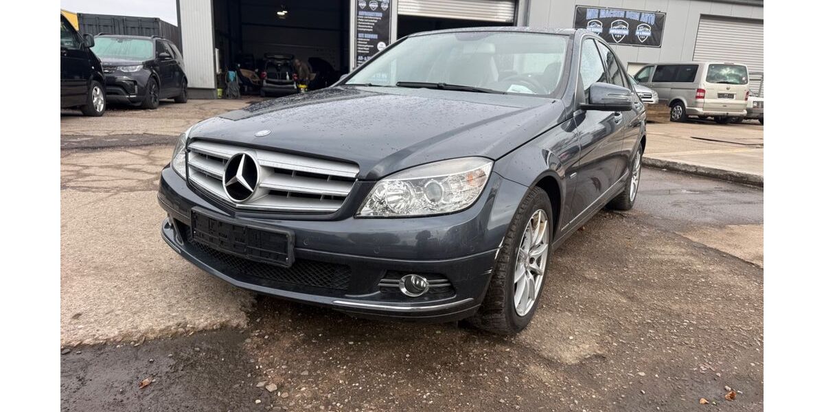 Mercedes-Benz C 180 144.000 km 7.200 &euro; Saarlouis 66740