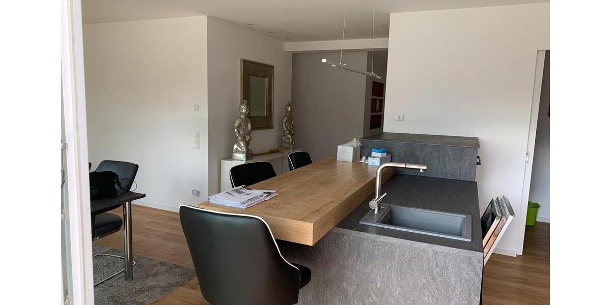 Etagenwohnung Saarbrücken - 3 Zimmer, 99 m&sup2;, 460.000&euro; | Angebot:26014502