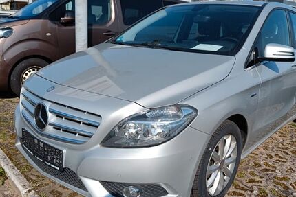 Mercedes-Benz B 180 65.000 km 9.990 &euro; ensdorf 66806