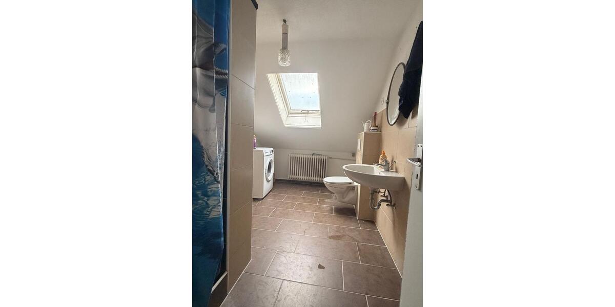Dachgeschoßwohnung Heusweiler - 3 Zimmer, 75 m&sup2;, 720&euro; | Angebot:25326744