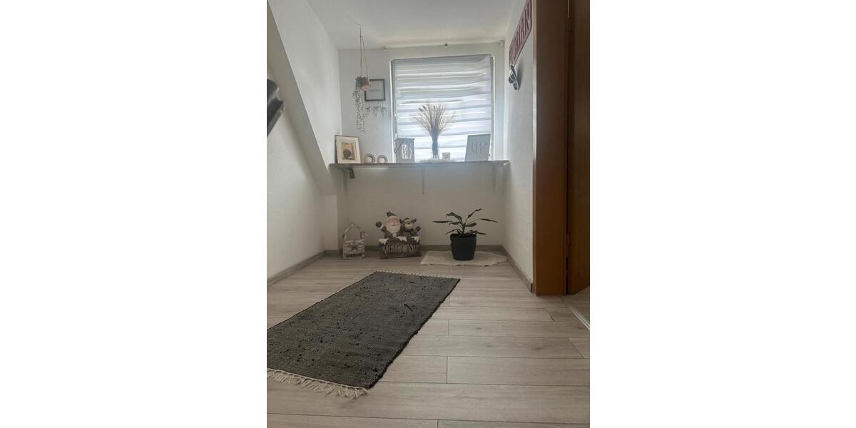 Mehrfamilienhaus, Wohnhaus Friedrichsthal - 10 Zimmer, 276 m&sup2;, 270.000&euro; | Angebot:25022353