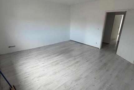 Wohnung Saarbrücken Brebach-Fechingen - 4 Zimmer, 115 m&sup2;, 750&euro; | Angebot:25963310