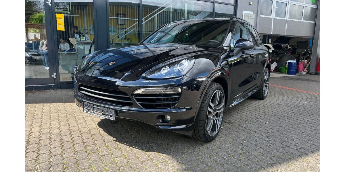 Porsche Cayenne 173.661 km 24.368 &euro; Schmelz 66839