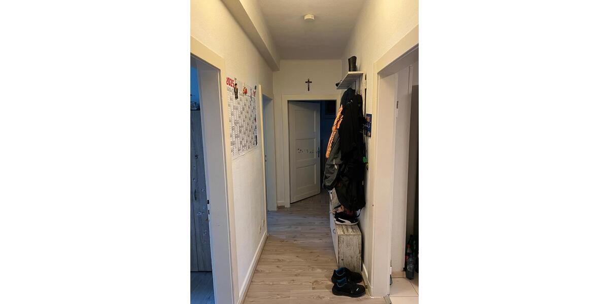 Etagenwohnung Neunkirchen - 3 Zimmer, 67 m&sup2;, 470&euro; | Angebot:25917923