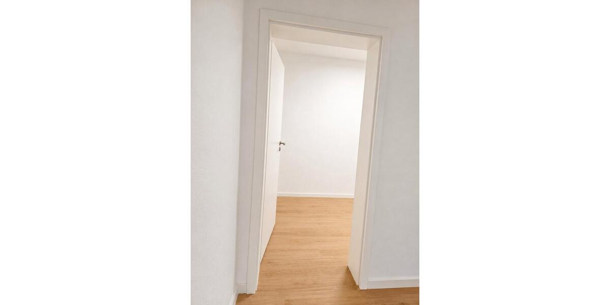 Erdgeschoßwohnung Saarbrücken Dudweiler - 5 Zimmer, 100 m&sup2;, 1.200&euro; | Angebot:26615910