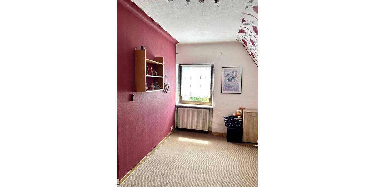 Mehrfamilienhaus, Wohnhaus Eppelborn Wiesbach - 7 Zimmer, 137 m&sup2;, 125.000&euro; | Angebot:25701150