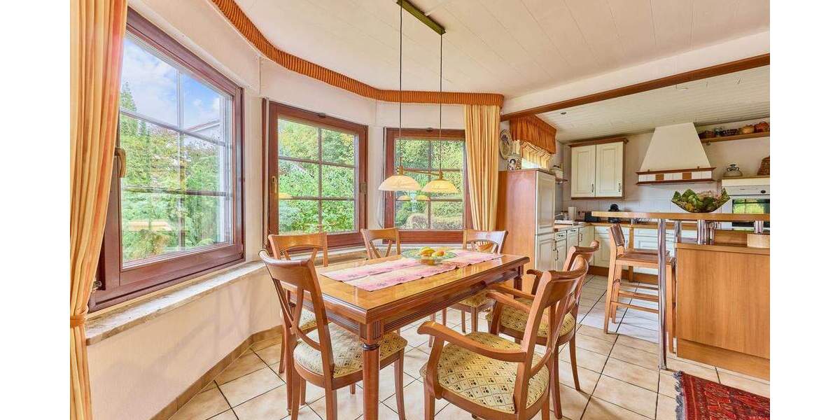 Einfamilienhaus Zweibrücken Rimschweiler - 7 Zimmer, 153 m&sup2;, 445.000&euro; | Angebot:25691369