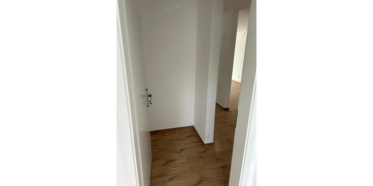 Maisonettenwohnung Neunkirchen Heinitz - 4 Zimmer, 117 m&sup2;, 1.475&euro; | Angebot:24101089