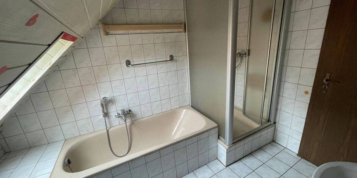 Etagenwohnung Sankt Wendel Oberlinxweiler - 3 Zimmer, 68.000&euro; | Angebot:25744472