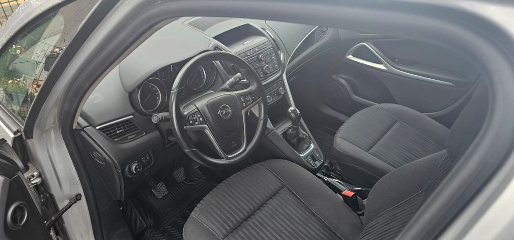 Opel Zafira 191.000 km 4.000 &euro; Friedrichsthal 66299