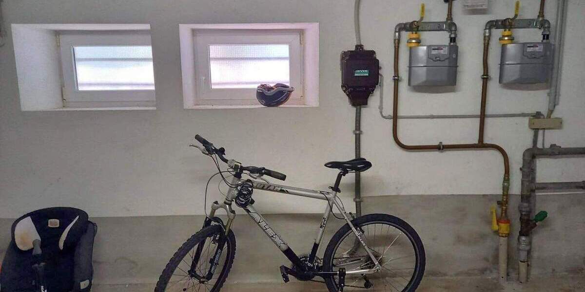 Mehrfamilienhaus, Wohnhaus Sankt Ingbert St. Ingbert - 7 Zimmer, 200 m&sup2;, 329.000&euro; | Angebot:25683927