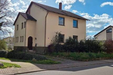 Haus Überherrn Altforweiler - 7 Zimmer, 160 m&sup2;, 180.000&euro; | Angebot:26751680