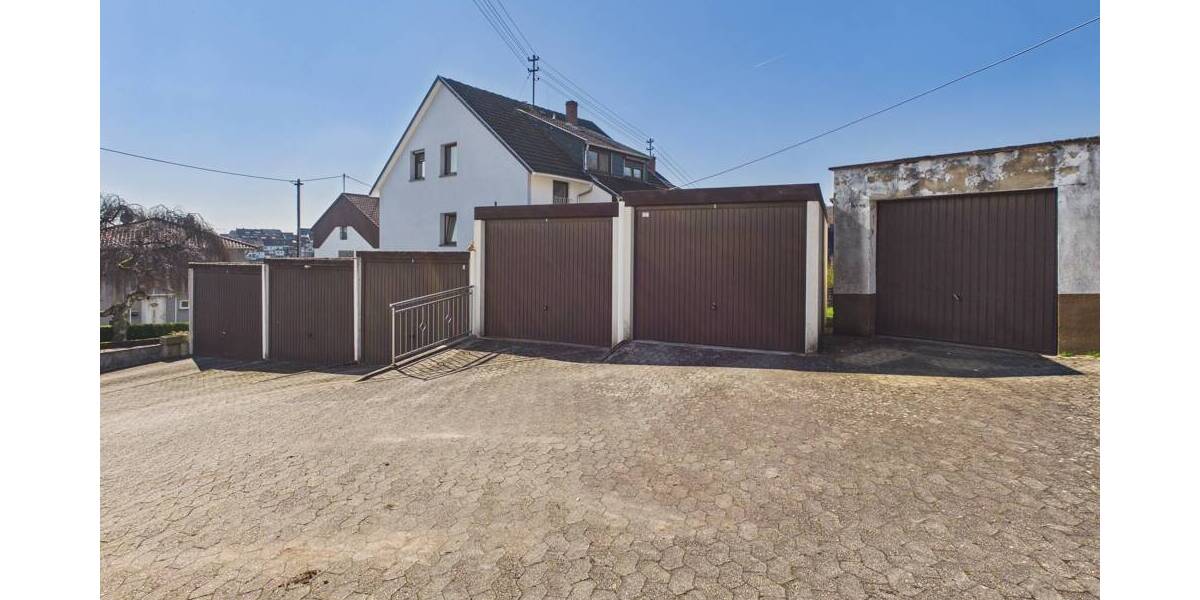 Einfamilienhaus Püttlingen - 7 Zimmer, 113 m&sup2;, 115.000&euro; | Angebot:26685705