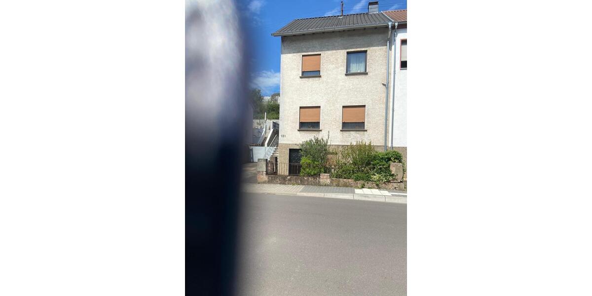 Einfamilienhaus Saarlouis - 5 Zimmer, 100 m&sup2;, 220.000&euro; | Angebot:26647032
