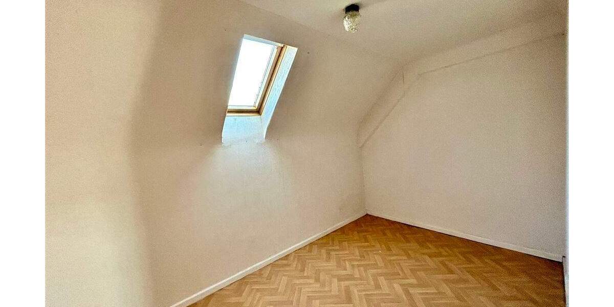 Mehrfamilienhaus, Wohnhaus Illingen Hüttigweiler - 5 Zimmer, 135 m&sup2;, 147.000&euro; | Angebot:25821554