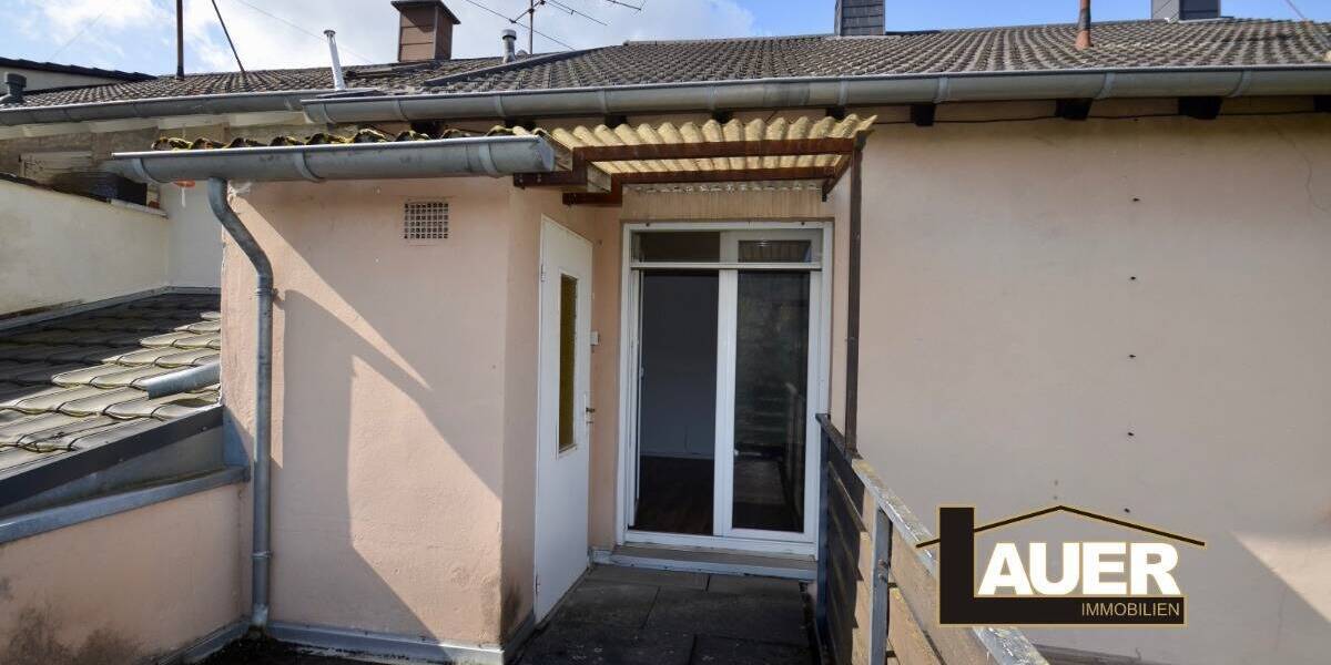 Einfamilienhaus Großrosseln - 6 Zimmer, 125 m&sup2;, 165.000&euro; | Angebot:25996184