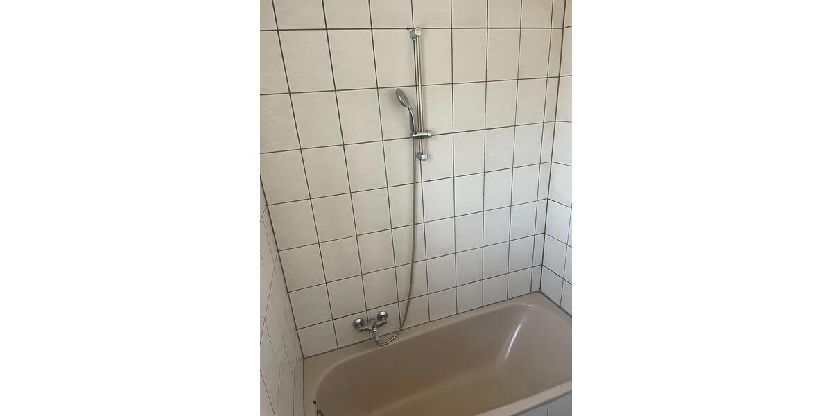 Etagenwohnung Völklingen - 3 Zimmer, 70 m&sup2;, 490&euro; | Angebot:25436217