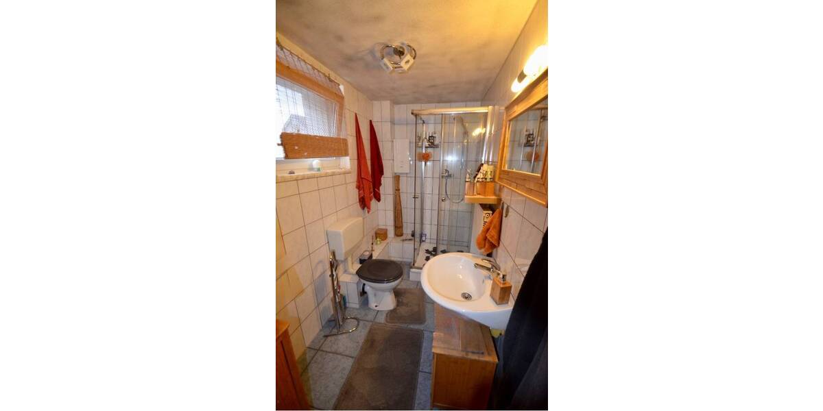 Reihenendhaus Völklingen Ludweiler - 3 Zimmer, 70 m&sup2;, 120.000&euro; | Angebot:25666080