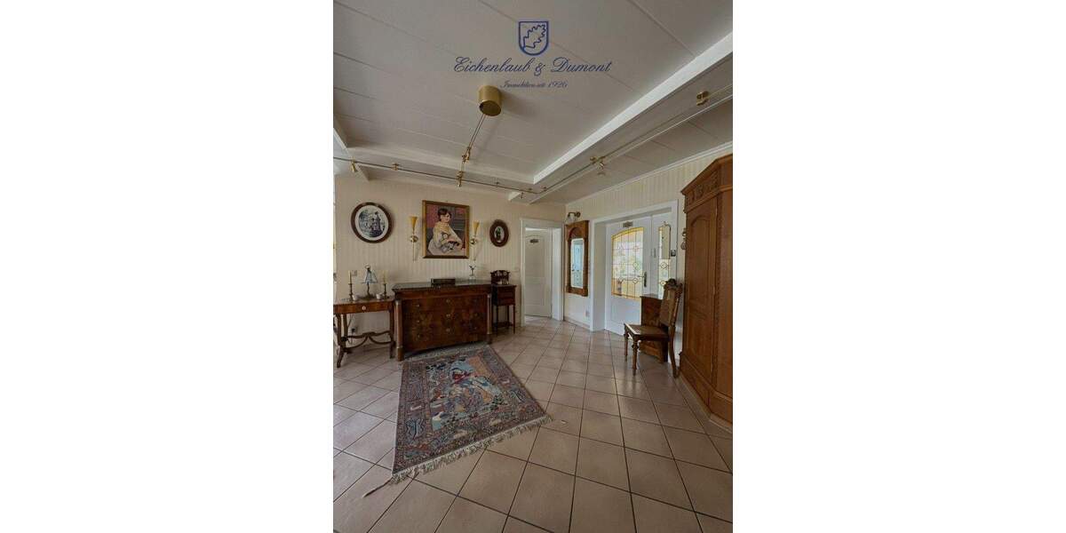 Mehrfamilienhaus, Wohnhaus Schwalbach - 8 Zimmer, 217 m&sup2;, 490.000&euro; | Angebot:25779317