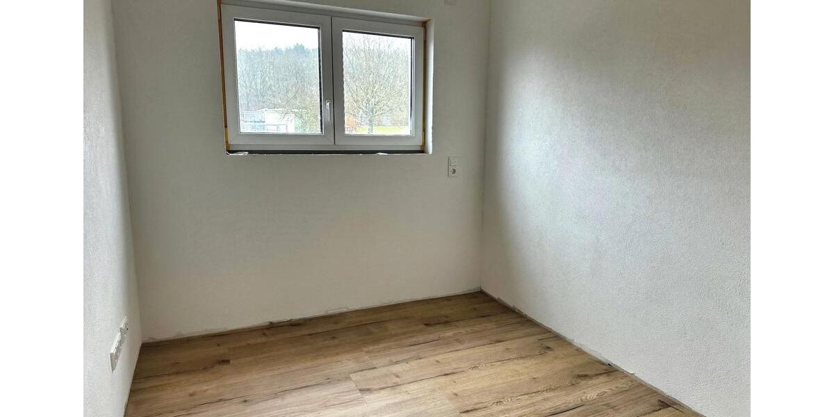Maisonettenwohnung Bexbach - 2 Zimmer, 139 m&sup2;, 1.550&euro; | Angebot:25098705