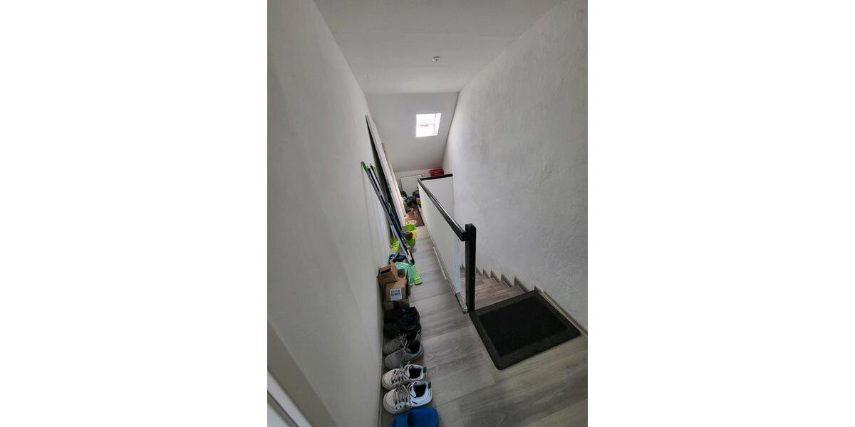 Dachgeschoßwohnung Sulzbach (Saar) - 1 Zimmer, 40 m&sup2;, 600&euro; | Angebot:25720758